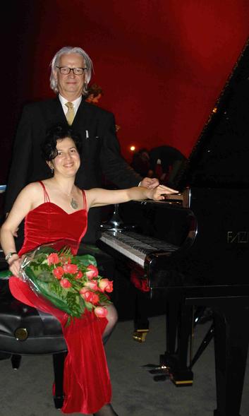With Prof. Izdebsky, MD, the Founder of Pacific Voice & Speech Foundation, after the Premier of "Destination NEVERTHELESS" for voice/piano at the 2005 Annual Conference, held at Pixar.